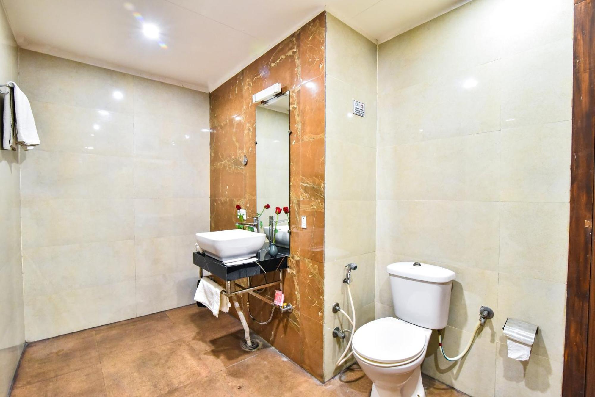 Hotel Pinaz Royale Amritsar Exteriér fotografie