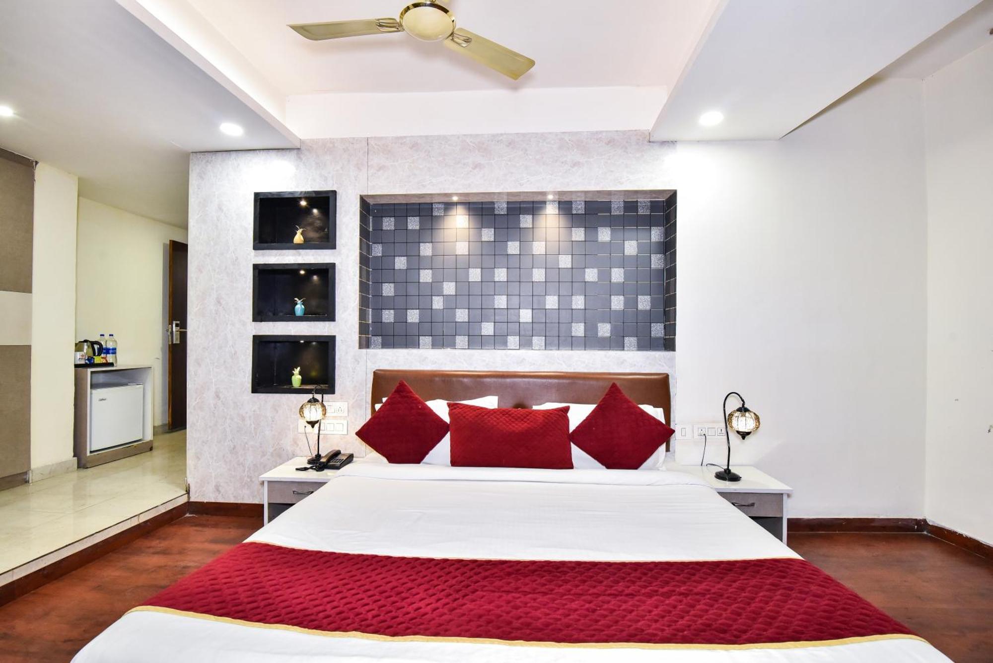 Hotel Pinaz Royale Amritsar Exteriér fotografie