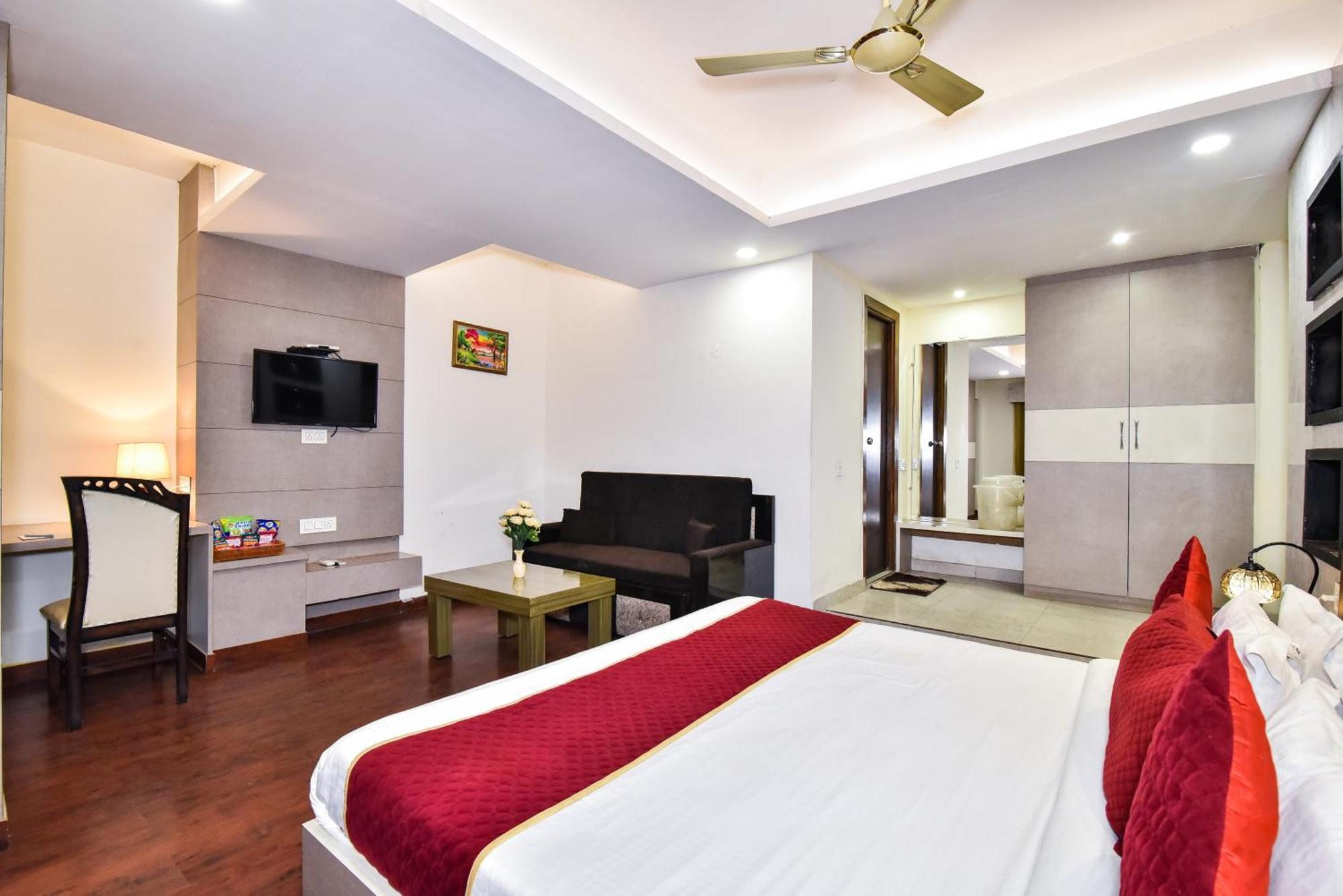 Hotel Pinaz Royale Amritsar Exteriér fotografie
