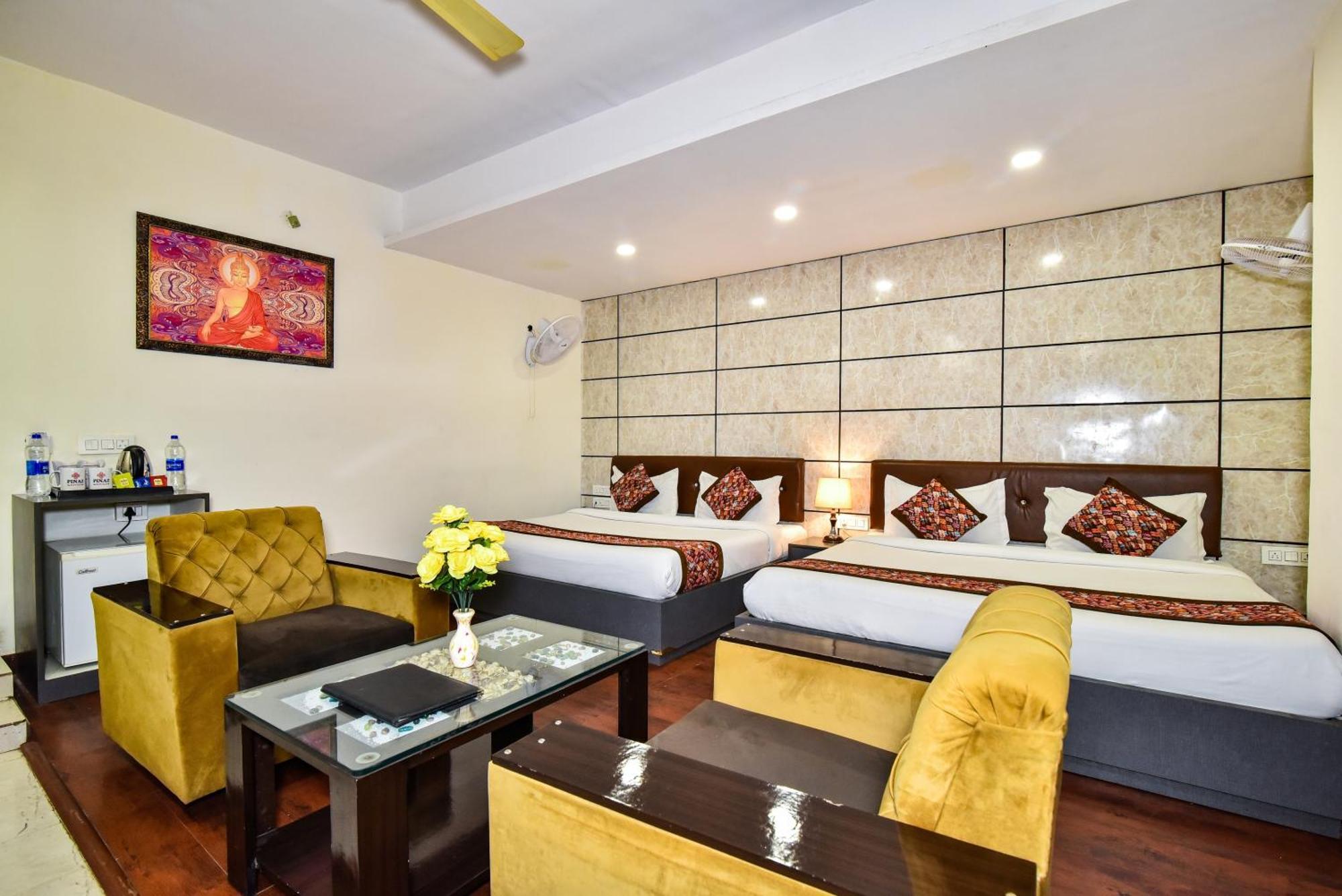 Hotel Pinaz Royale Amritsar Exteriér fotografie