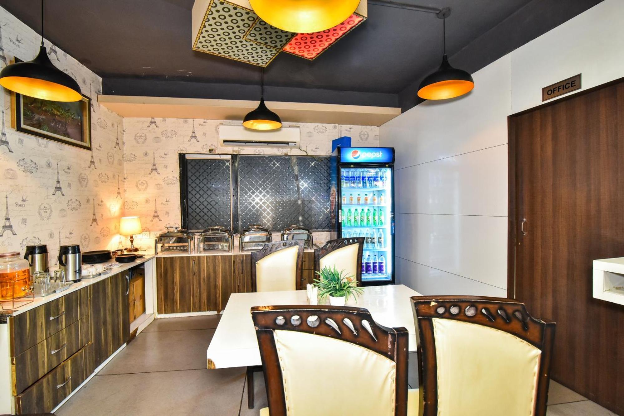 Hotel Pinaz Royale Amritsar Exteriér fotografie